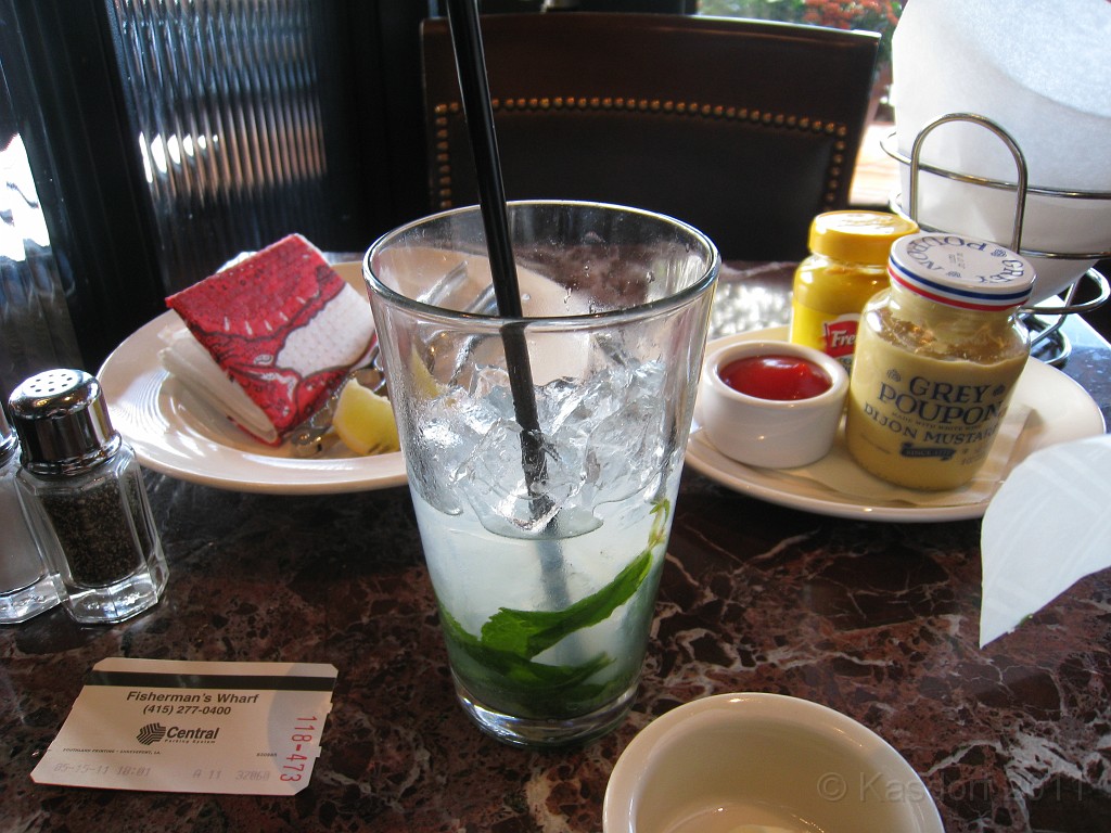 2011 Bay to Breakers Sunday 1625.JPG - Mojito